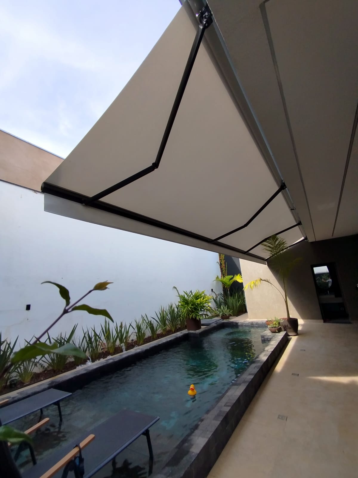 Toldo Articulado / Italiano